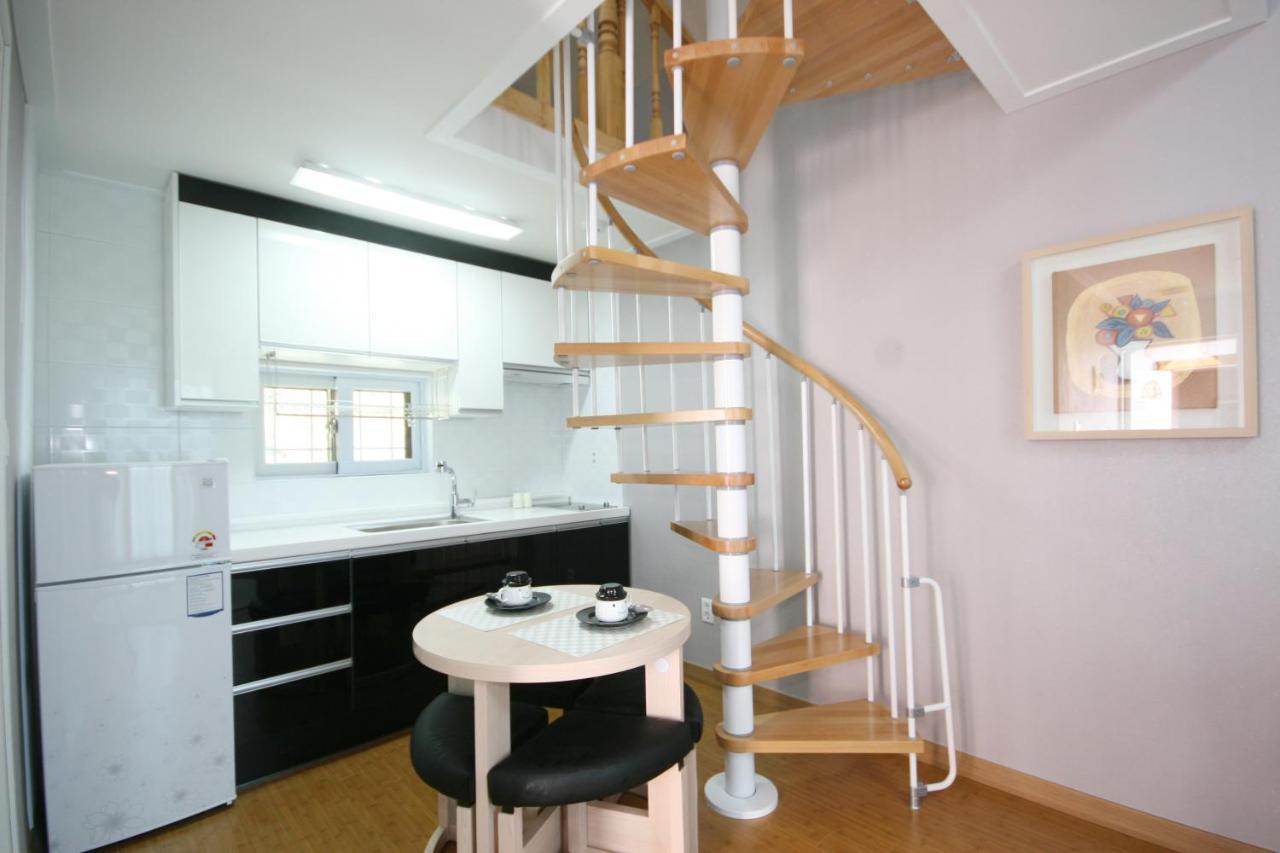 Forest Of Color Pension Hongcheon Ngoại thất bức ảnh